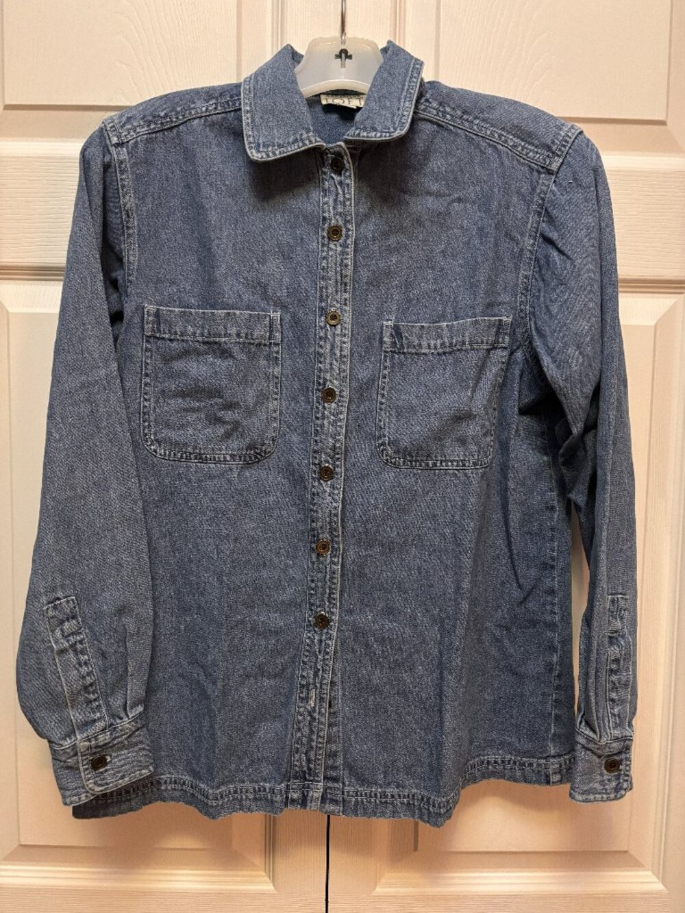 LOFT Women’s XS Light Wash Denim Shirt Button Front Long Sleeve Chambray Top